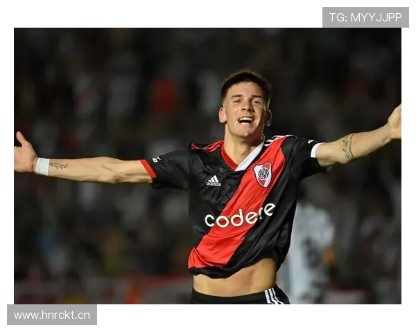 世体质疑马斯坦托诺伤病- 国家队零出场 归队即参与合练